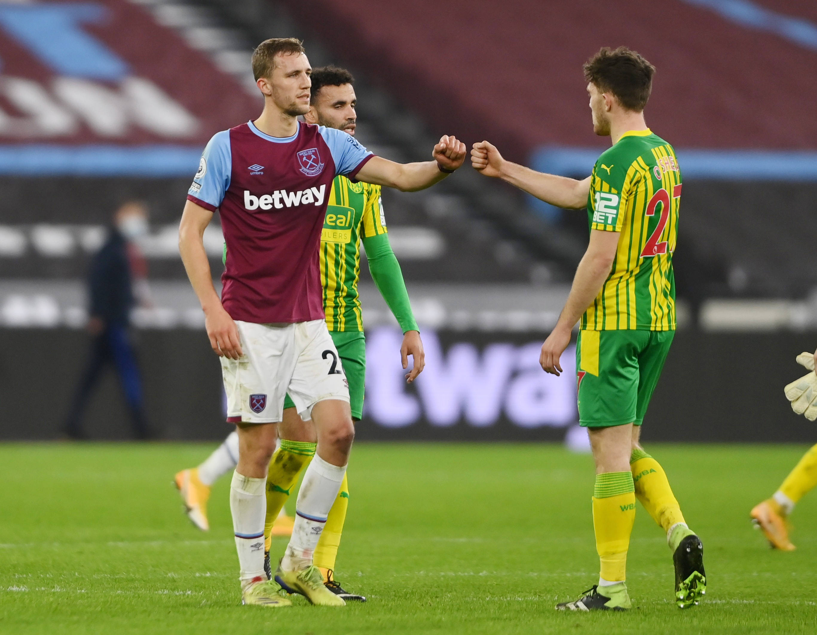 他配文中写 他配文中写