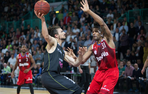 季即帮助球 季即帮助球