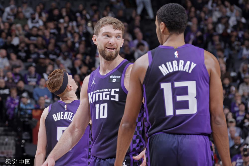 在转会的幕 在转会的幕